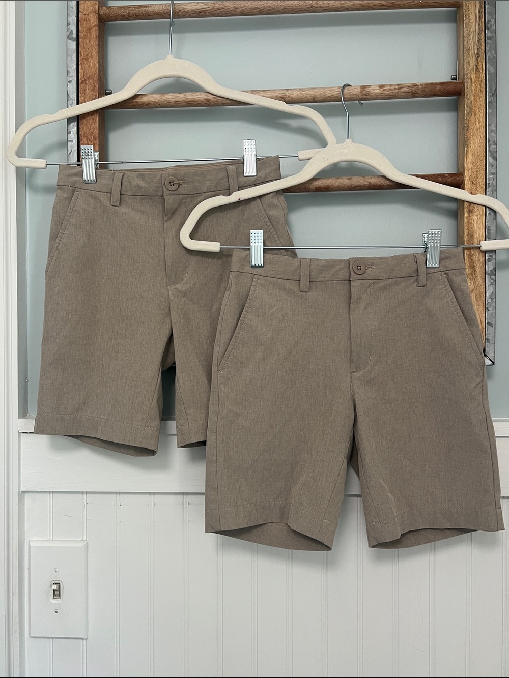 Boys, Vinyard Vines performance shorts, khaki size 8 lot of two